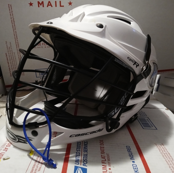 CASCADE Other - 🏈🤽CASCADE CPV-R LACROSSE HELMET